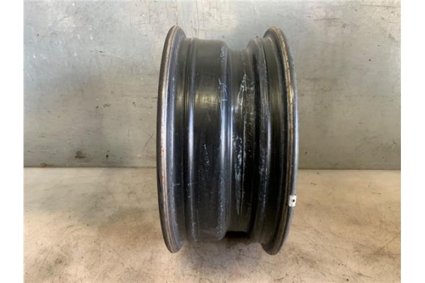 Recambio de llanta para opel combo furgón/ranchera familiar 1.7 di 16v referencia OEM IAM 9156792  