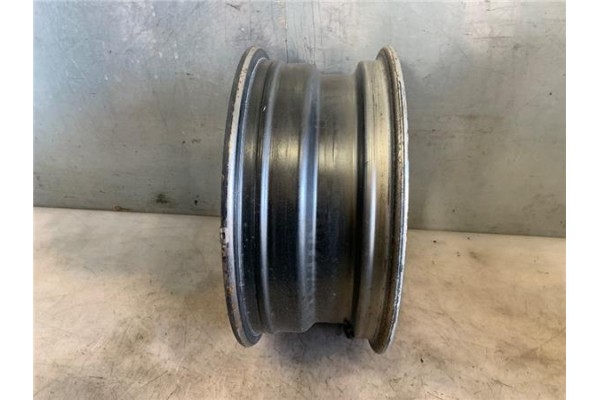 Recambio de llanta para opel combo d 1.3 selection l2h1 referencia OEM IAM 95514324 95518227 