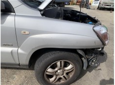 Recambio de aleta delantero derecha para kia sportage (km) 2.0 crdi referencia OEM IAM 663211F130  