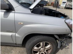 Recambio de aleta delantero derecha para kia sportage (km) 2.0 crdi referencia OEM IAM 663211F130  