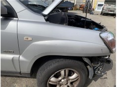 Recambio de aleta delantero derecha para kia sportage (km) 2.0 crdi referencia OEM IAM 663211F130  