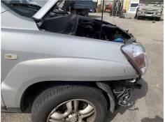 Recambio de aleta delantero derecha para kia sportage (km) 2.0 crdi referencia OEM IAM 663211F130  