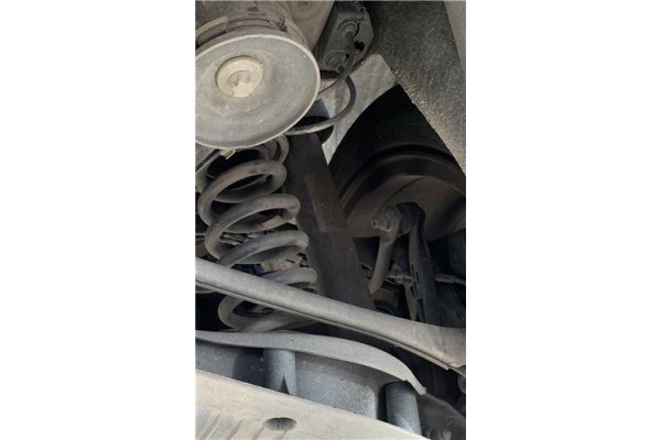 Recambio de amortiguador trasero derecho para bmw serie 1 berlina 5p (f20) 2.0 116d referencia OEM IAM 37126861777  