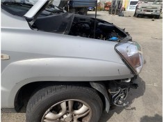 Recambio de aleta delantero derecha para kia sportage (km) 2.0 crdi referencia OEM IAM 663211F130  