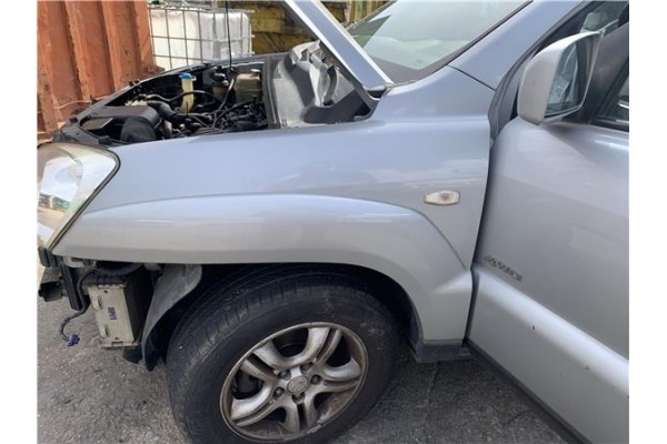 Recambio de aleta delantero izquierda para kia sportage (km) 2.0 crdi referencia OEM IAM 663111F130  