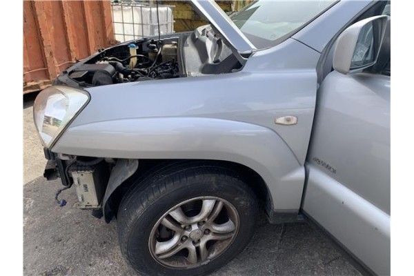 Recambio de aleta delantero izquierda para kia sportage (km) 2.0 crdi referencia OEM IAM 663111F130  