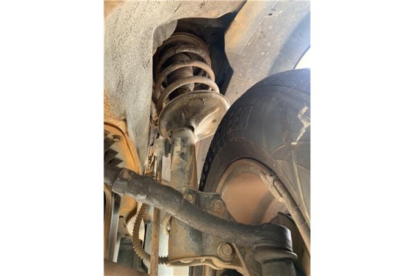 Recambio de amortiguador delantero derecho para kia sportage (km) 2.0 crdi referencia OEM IAM 546612E500  