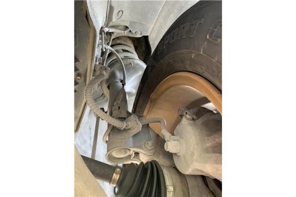 Recambio de amortiguador delantero izquierdo para kia sportage (km) 2.0 crdi referencia OEM IAM 546512E500  