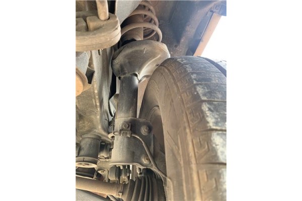 Recambio de amortiguador trasero derecho para kia sportage (km) 2.0 crdi referencia OEM IAM 553612E501  