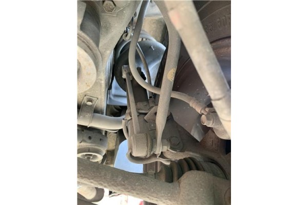 Recambio de amortiguador trasero izquierdo para kia sportage (km) 2.0 crdi referencia OEM IAM 553512E501  