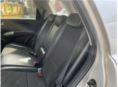Recambio de asientos traseros para kia sportage (km) 2.0 crdi referencia OEM IAM 894001F0125BK 893001F0125BK 