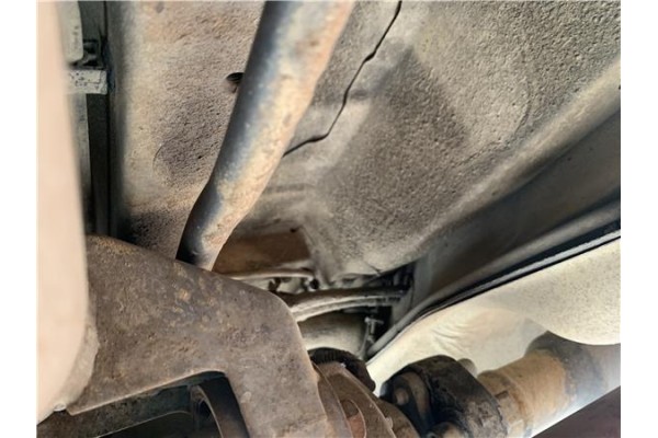 Recambio de barra estabilizadora delantero para kia sportage (km) 2.0 crdi referencia OEM IAM 548102E100  