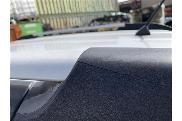 Recambio de barras de techo para kia sportage (km) 2.0 crdi referencia OEM IAM 872701F010 872801F010 