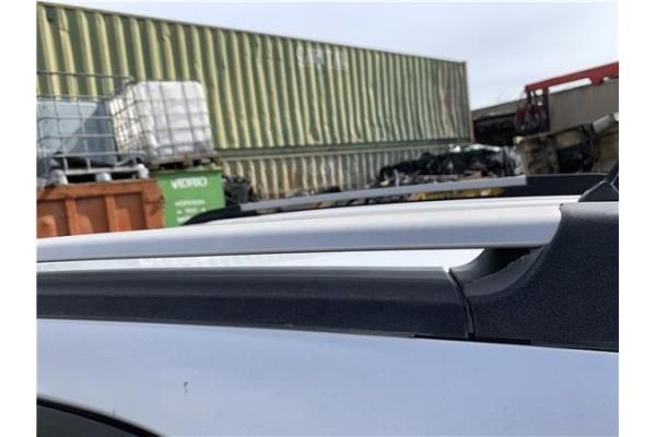 Recambio de barras de techo para kia sportage (km) 2.0 crdi referencia OEM IAM 872701F010 872801F010 