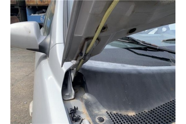 Recambio de bisagra capo derecha para kia sportage (km) 2.0 crdi referencia OEM IAM 791201F000  