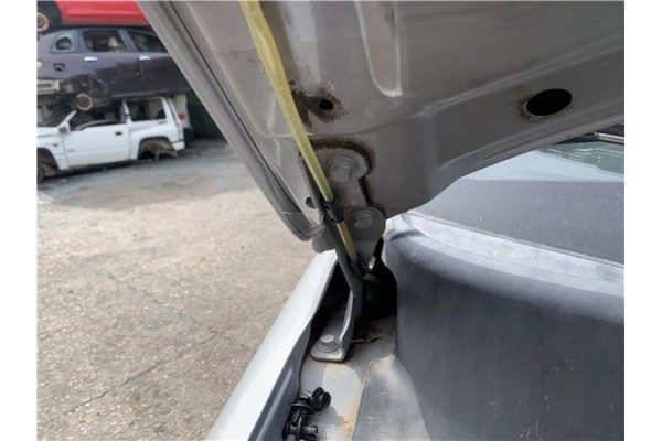 Recambio de bisagra capo derecha para kia sportage (km) 2.0 crdi referencia OEM IAM 791201F000  