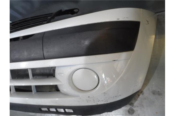 Recambio de paragolpes delantero para renault clio ii fase i (b/cb0) 1.2 (b/cb0f, b/cb0a, b/cb10, b/cb1k, b/cb2d, b/cb2h) refere