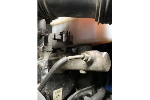 Recambio de bomba freno para kia sportage (km) 2.0 crdi referencia OEM IAM 585102E100  