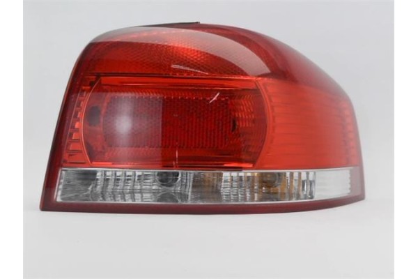 Recambio de piloto trasero derecho para audi a3 (8p1) 2.0 tdi 16v referencia OEM IAM 8P0945096  
