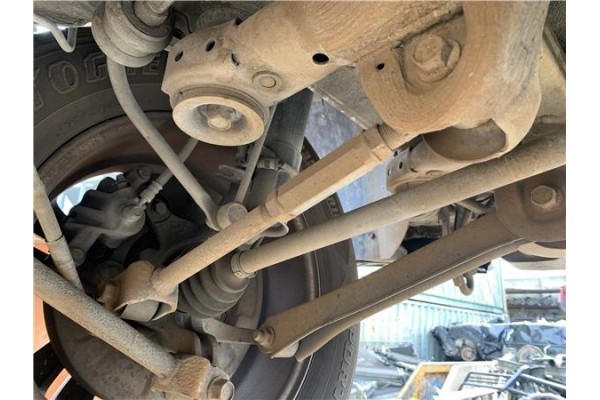 Recambio de brazo inferior trasero derecho para kia sportage (km) 2.0 crdi referencia OEM IAM 552102E610  