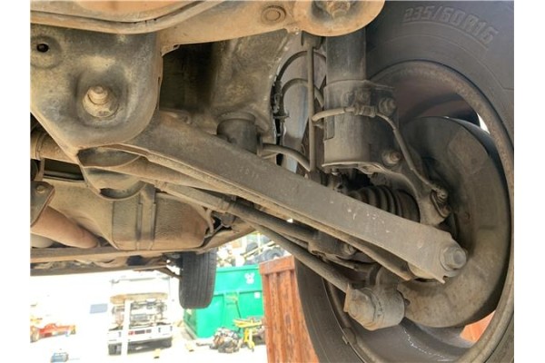 Recambio de brazo inferior trasero derecho para kia sportage (km) 2.0 crdi referencia OEM IAM 552202E600  