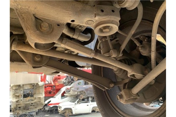 Recambio de brazo inferior trasero izquierdo para kia sportage (km) 2.0 crdi referencia OEM IAM 552102E610  