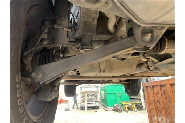 Recambio de brazo inferior trasero izquierdo para kia sportage (km) 2.0 crdi referencia OEM IAM 552202E600  