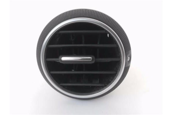 Recambio de rejilla entrada de aire para audi a3 (8p1) 2.0 tdi 16v referencia OEM IAM 8P3807647  