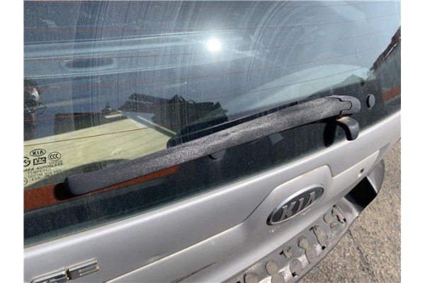 Recambio de brazo limpiaparabrisas trasero para kia sportage (km) 2.0 crdi referencia OEM IAM 988111F000 988111F001 