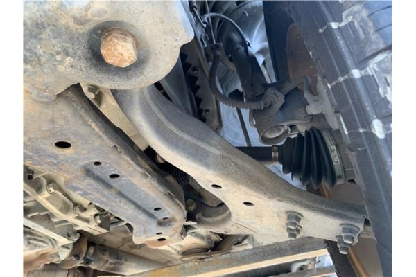 Recambio de brazo suspension delantero izquierdo para kia sportage (km) 2.0 crdi referencia OEM IAM 545001F100 5,45E+06 