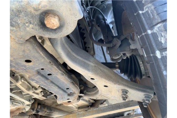 Recambio de brazo suspension delantero izquierdo para kia sportage (km) 2.0 crdi referencia OEM IAM 545001F100 5,45E+06 