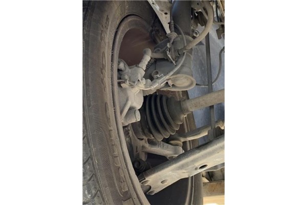 Recambio de mangueta delantero derecha para fiat punto / grande punto (199) 1.4 referencia OEM IAM 51776375  