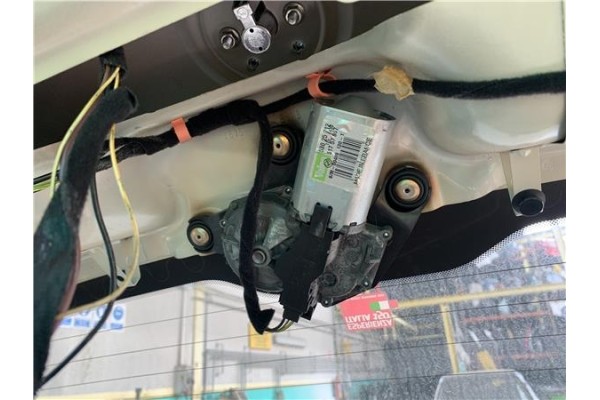Recambio de motor limpiaparabrisas trasero para fiat punto / grande punto (199) 1.4 referencia OEM IAM 51757867  