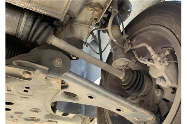 Recambio de palier delantero izquierdo para fiat punto / grande punto (199) 1.4 referencia OEM IAM 55700562  