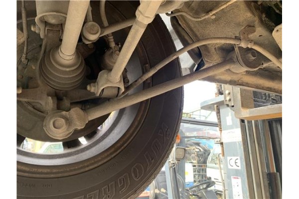 Recambio de brazo suspension trasero izquierdo para kia sportage (km) 2.0 crdi referencia OEM IAM 551102E101 5,51E+07 