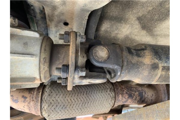 Recambio de cardan trasero para kia sportage (km) 2.0 crdi referencia OEM IAM 493002E000 1932200713 