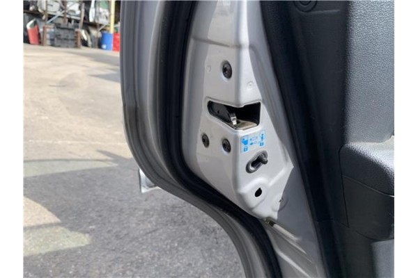 Recambio de cierre electromagnetico trasero izquierdo para kia sportage (km) 2.0 crdi referencia OEM IAM 813503A000  