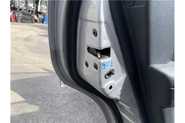 Recambio de cierre electromagnetico trasero izquierdo para kia sportage (km) 2.0 crdi referencia OEM IAM 813503A000  