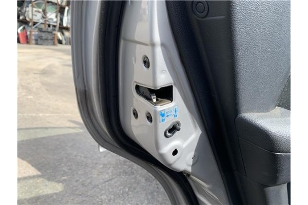 Recambio de cierre electromagnetico trasero izquierdo para kia sportage (km) 2.0 crdi referencia OEM IAM 813503A000  