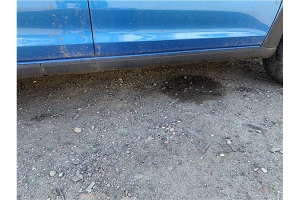 Recambio de spoiler talonera lat. derecha para dacia sandero stepway 2017-2020 1.0 sce stepway 75 (b8jc, b8jd) referencia OEM IA