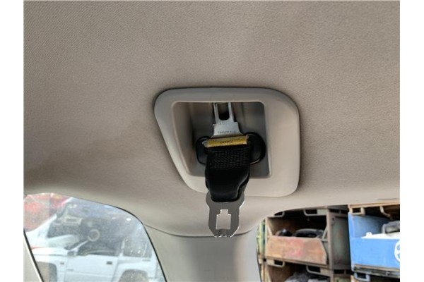 Recambio de cinturon seguridad trasero central para kia sportage (km) 2.0 crdi referencia OEM IAM 1HK5271124 41202 