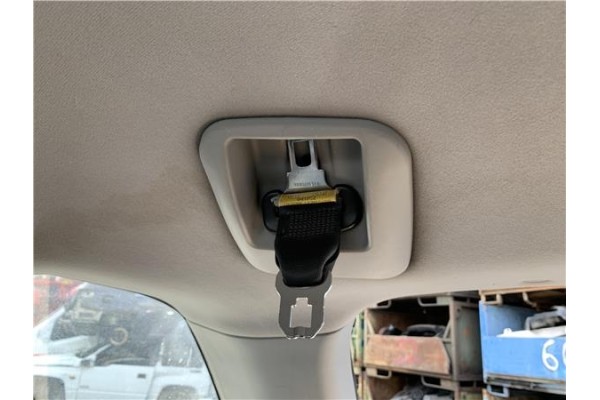 Recambio de cinturon seguridad trasero central para kia sportage (km) 2.0 crdi referencia OEM IAM 1HK5271124 41202 