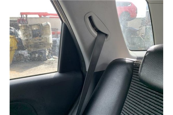 Recambio de cinturon seguridad trasero derecho para kia sportage (km) 2.0 crdi referencia OEM IAM 898201F000WK  