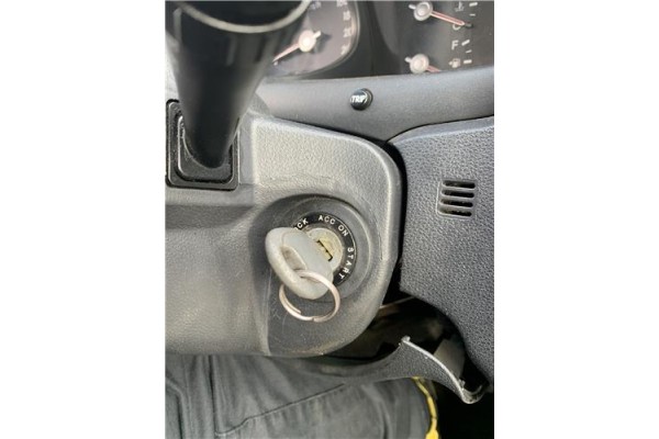 Recambio de clausor para kia sportage (km) 2.0 crdi referencia OEM IAM 819102E000 819001FE00 