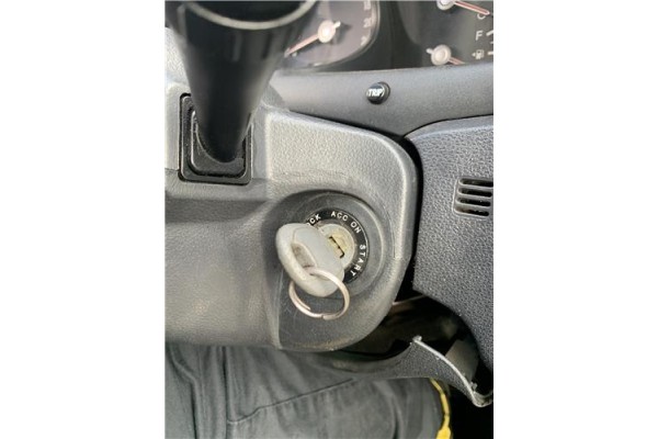 Recambio de clausor para kia sportage (km) 2.0 crdi referencia OEM IAM 819102E000 819001FE00 