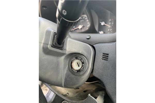 Recambio de clausor para kia sportage (km) 2.0 crdi referencia OEM IAM 819102E000 819001FE00 