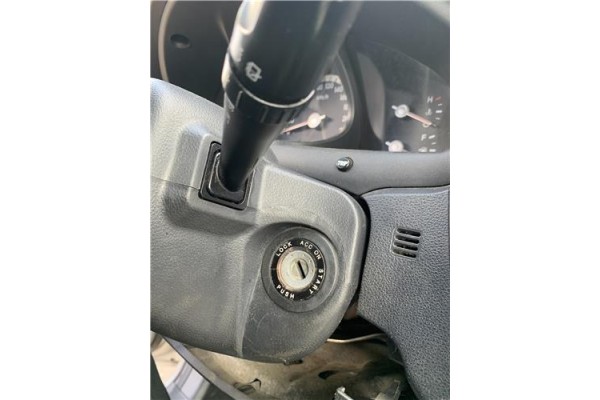 Recambio de clausor para kia sportage (km) 2.0 crdi referencia OEM IAM 819102E000 819001FE00 