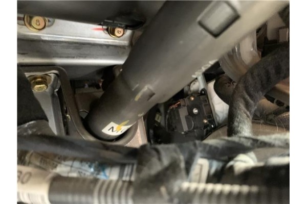 Recambio de columna direccion para kia sportage (km) 2.0 crdi referencia OEM IAM 563102E100  