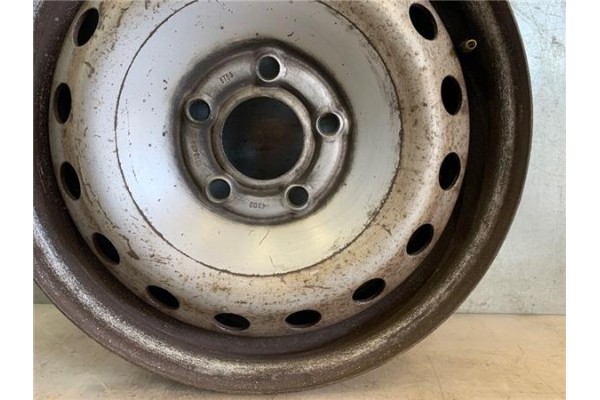 Recambio de llanta para renault trafic ii furgón (fl) 1.9 dci 100 (fl0c) referencia OEM IAM 8200570328  
