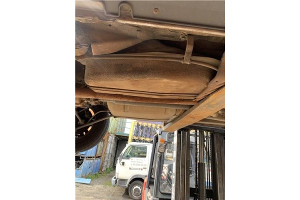 Recambio de deposito combustible para kia sportage (km) 2.0 crdi referencia OEM IAM 311502E900  